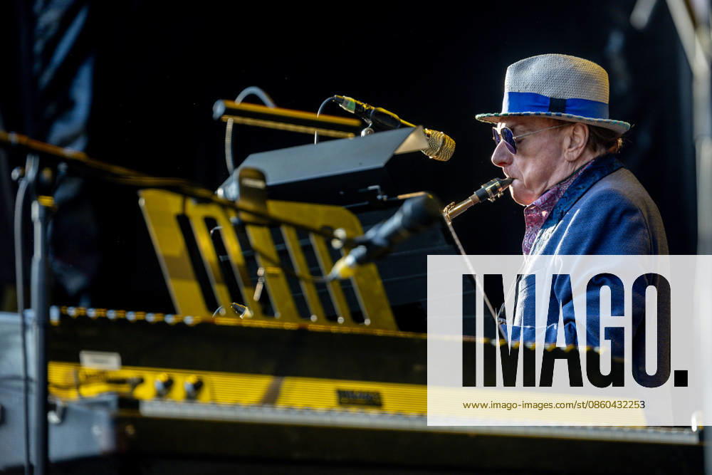 Van Morrison Concert at Noches del Botánico in Madrid. THESE PHOTOGRAPHS MAY BE USED SOLELY FOR INFORMATIONAL AND EDITORIAL PURPOSES AND ONLY IN DIRECT CONNECTION WITH THE EVENT THAT GAVE RISE TO THEM. THE AUTHORIZATION GRANTED FOR THEIR PUBLICATION BY EXILE PRODUCTIONS LIMITED IS VALID FOR SIX MONTHS, THEREFORE, AFTER THIS PERIOD, YOU MUST DELETE THE PHOTOGRAPHS AND NOT USE THEM AGAIN. Singer, songwriter, and musician Van Morrison performs during his concert at Noches del Botánico in Madrid, at the Alfonso XIII Royal Botanical Garden, on June 30, 2026, in Madrid, Spain. June 30, 2026, Madrid, Spain