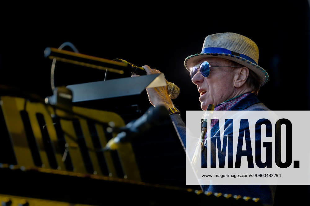 Van Morrison Concert at Noches del Botánico in Madrid. THESE PHOTOGRAPHS MAY BE USED SOLELY FOR INFORMATIONAL AND EDITORIAL PURPOSES AND ONLY IN DIRECT CONNECTION WITH THE EVENT THAT GAVE RISE TO THEM. THE AUTHORIZATION GRANTED FOR THEIR PUBLICATION BY EXILE PRODUCTIONS LIMITED IS VALID FOR SIX MONTHS, THEREFORE, AFTER THIS PERIOD, YOU MUST DELETE THE PHOTOGRAPHS AND NOT USE THEM AGAIN. Singer, songwriter, and musician Van Morrison performs during his concert at Noches del Botánico in Madrid, at the Alfonso XIII Royal Botanical Garden, on June 30, 2026, in Madrid, Spain. June 30, 2026, Madrid, Spain