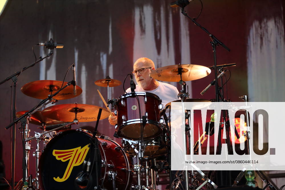 David Lovering of the band Pixies at a concert at the Spandau Citadel in Berlin, June 30, 2026 Pixies Concert Berlin