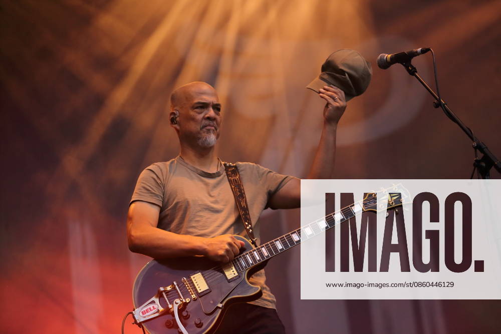 Joey Santiago of the band Pixies at a concert at the Spandau Citadel in Berlin, June 30, 2026 Pixies Concert Berlin