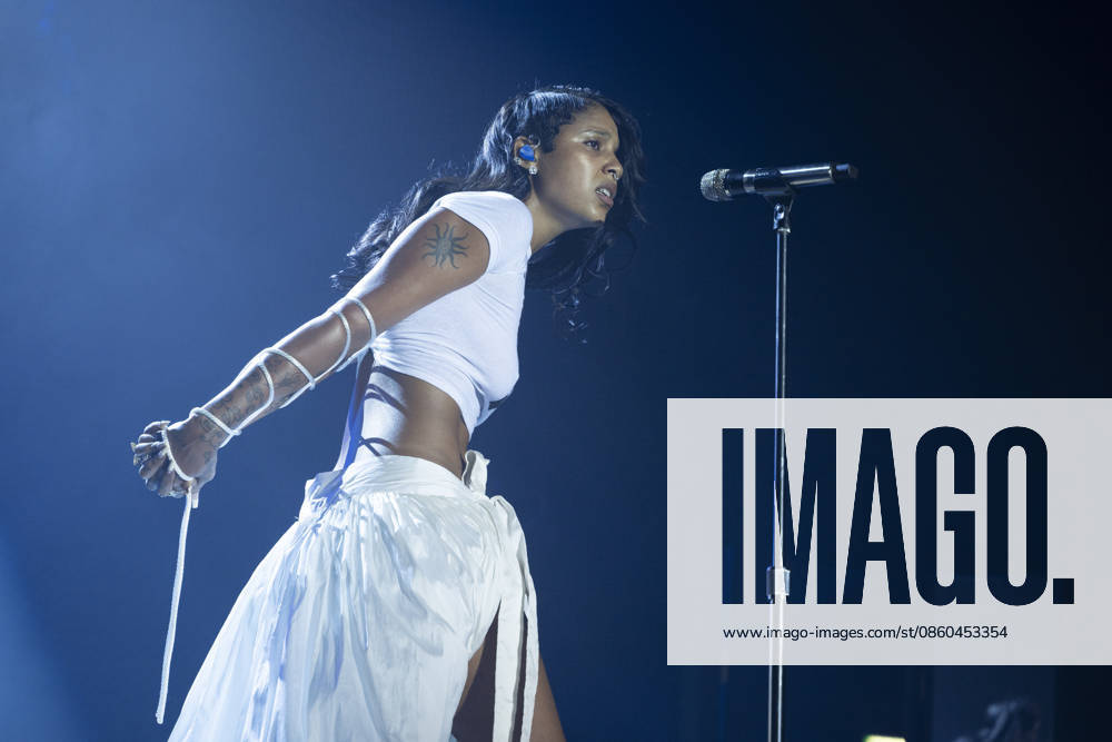Tokischa Performs at La Riviera venue in Madrid The singer Tokischa Altagracia, known as Tokischa, performs during her concert at La Riviera venue in Madrid, June 30, 2026, Spain. Madrid Spain