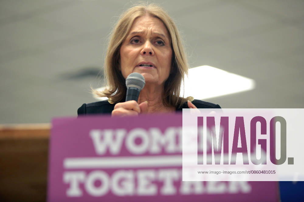 GLORIA STEINEM speaking with supporters at the Women Together Arizona Summit at Carpenters Local Union in Phoenix, Arizona. Phoenix USA - ZUMAg247 20160917_znp_g247_004