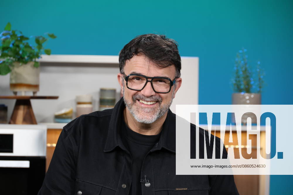 Tarik Rose, chef, TV chef, and restaurant owner, appeared as a guest on the TV show *DAS Rote Sofa*, a live talk show produced by Norddeutscher Rundfunk (NDR); photo op on July 1, 2026, at the NDR television studio in Hamburg-Lokstedt