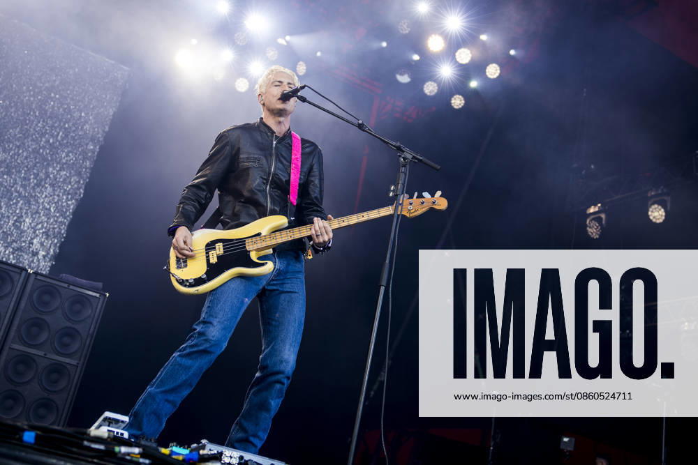Wolf Alice live at Roskilde Festival 2026 Roskilde, Denmark. 01st, July 2026. The British alternative rock band Wolf Alice performs a live concert during the Danish music festival Roskilde Festival 2026 in Roskilde. Here bass player Theo Ellis is seen live on stage. Denmark, Roskilde