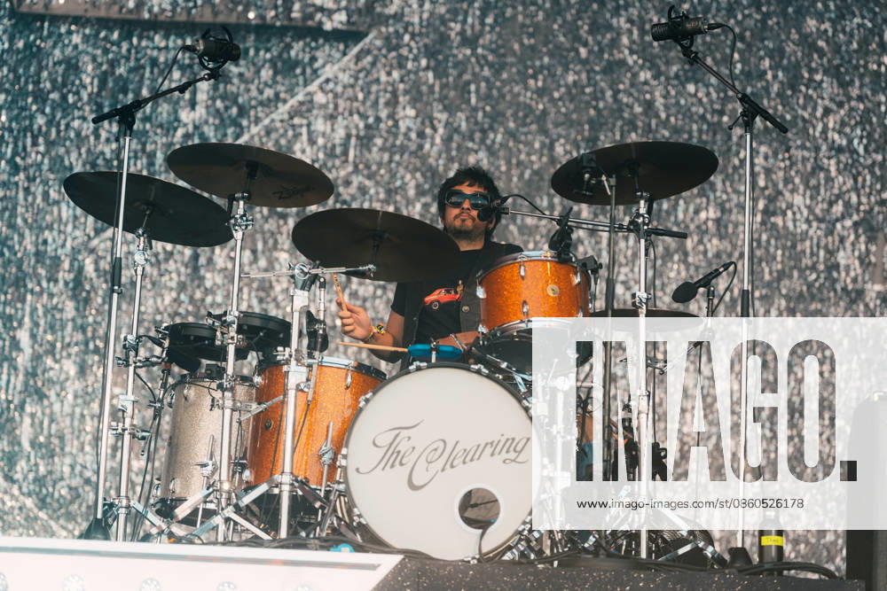 Wolf Alice live at Roskilde Festival 2026 Roskilde, Denmark. 01st, July 2026. The British alternative rock band Wolf Alice performs a live concert during the Danish music festival Roskilde Festival 2026 in Roskilde. Here drummer Joel Amey is seen live on stage. Denmark, Roskilde
