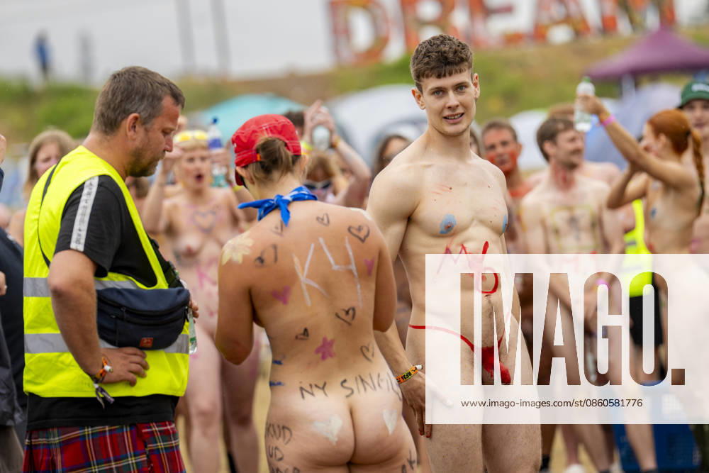 Roskilde Festival 2026 The Annual Naked Run Aslak, the male winner of the annual naked run in Dream City, at Roskilde Festival, Thursday, July 2, 2026. Photo by Ida Marie Odgaard, Ritzau Scanpix, Roskilde, Denmark