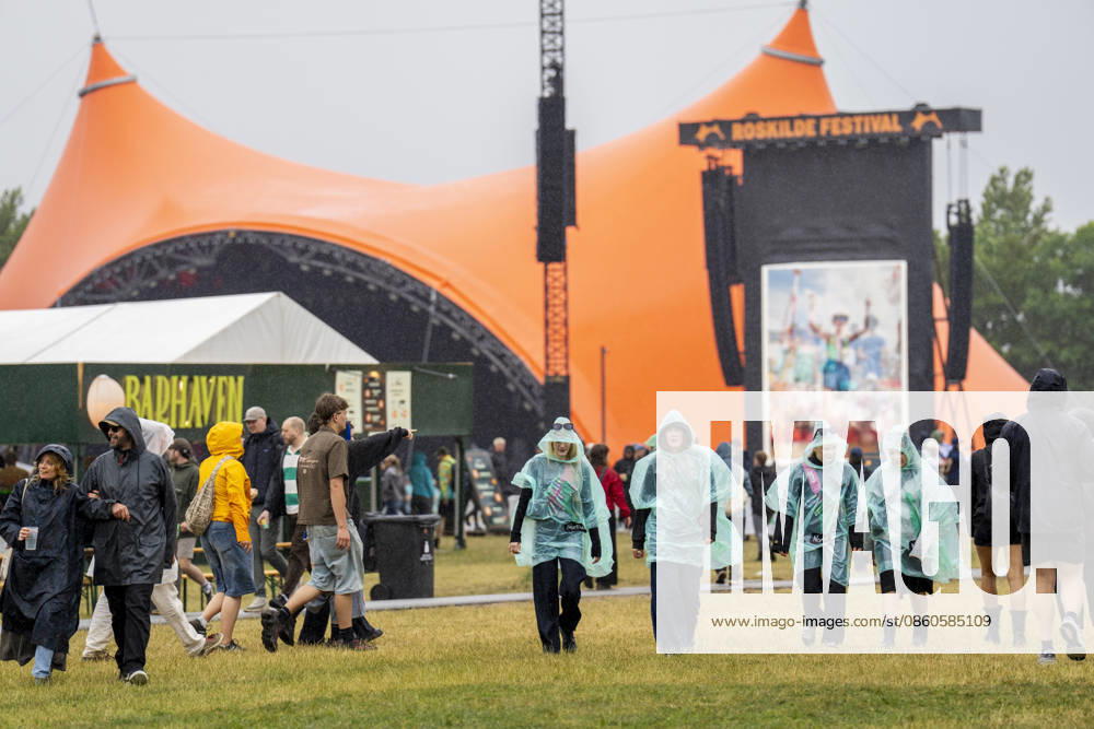 Roskilde Festival 2026 Rainy weather at Roskilde Festival, Thursday, July 2, 2026 Photo by Ida Marie Odgaard, Ritzau Scanpix, Roskilde, Denmark