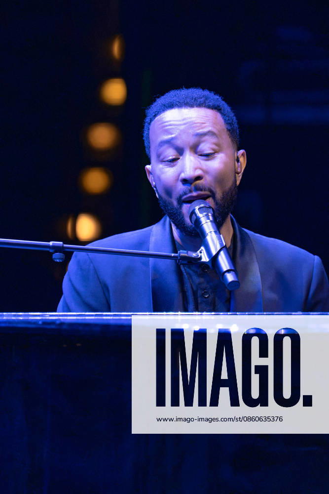 John Legend At Cavea dell Auditorium Parco della Musica Ennio Morricone - Rome John Legend performs live in Rome at the Cavea dell Auditorium Parco della Musica Ennio Morricone during his A Night of Songs & Stories tour 2026 in Rome, Italy on July 2, 2026. Photo by Andrea Bracaglia ABACAPRESS.COM Rome Italy Italy