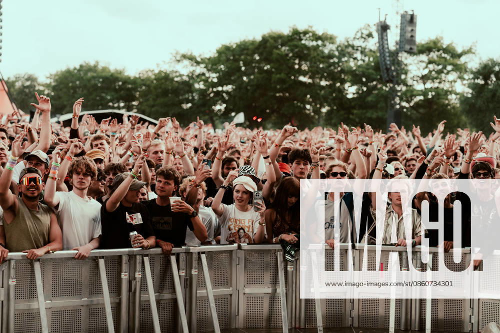 Clipse live at Roskilde Festival 2026 Roskilde, Denmark. 04th, July 2026. Conert goers seen at a live concert with the American rap duo Clipse during the Danish music festival Roskilde Festival 2026 in Roskilde. Denmark, Roskilde