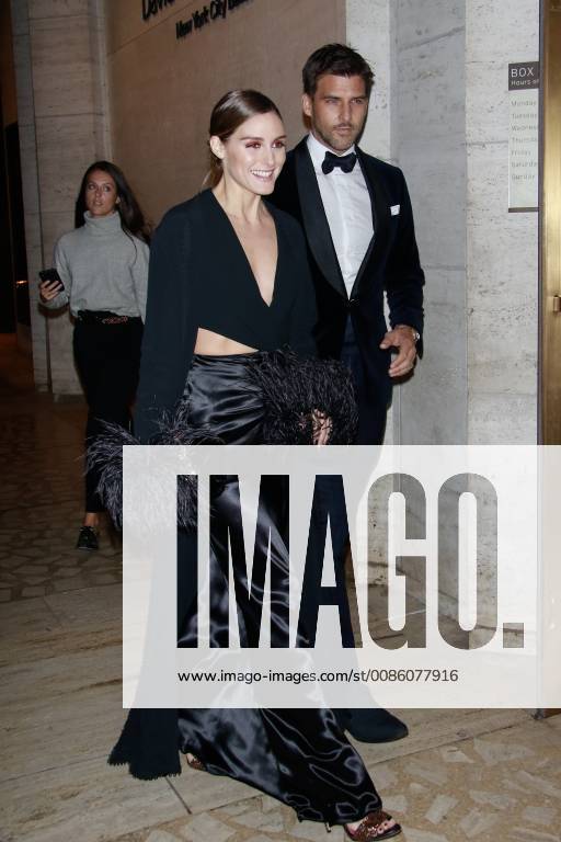 NEW YORK, NY - OCTOBER 17: Olivia Palermo and Johannes Huebl are seen on October 17, 2018 in New York City.