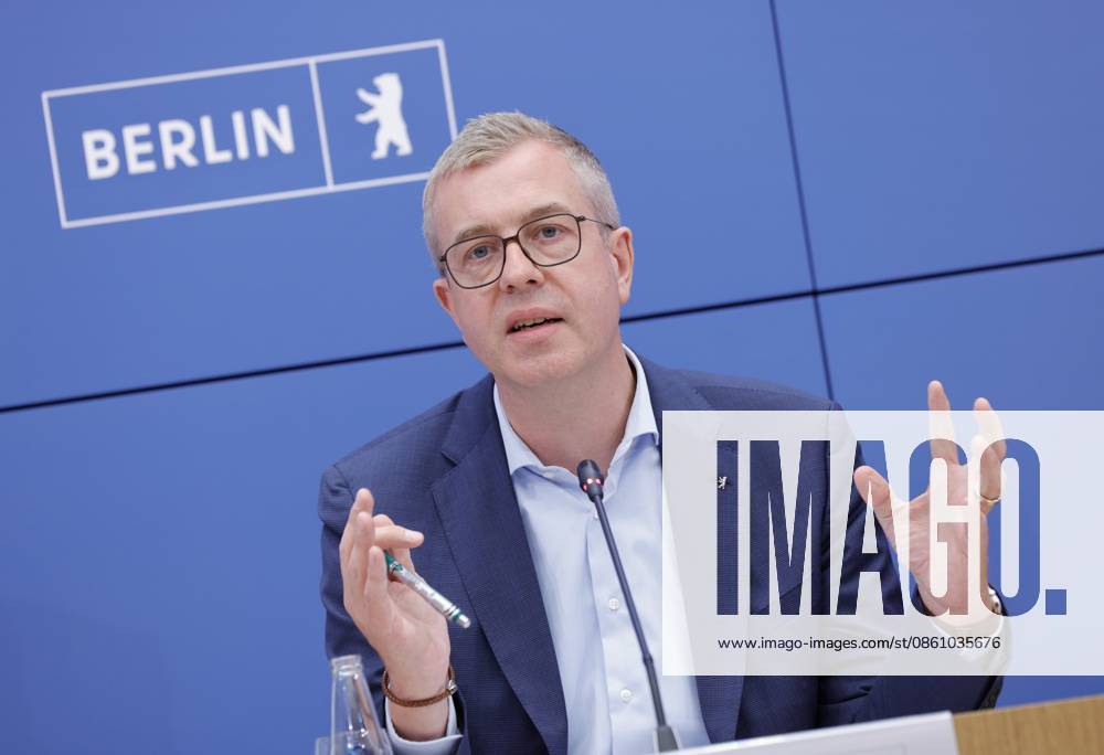 Stefan Evers, Mayor of Berlin, Germany; Berlin; Senate press conference together with the Mayor and Senator for Economy, Energy, and Public Enterprises, Franziska Giffey, as well as the Mayor and Senator for Finance, Culture, and Social Cohesion, Stefan Evers
