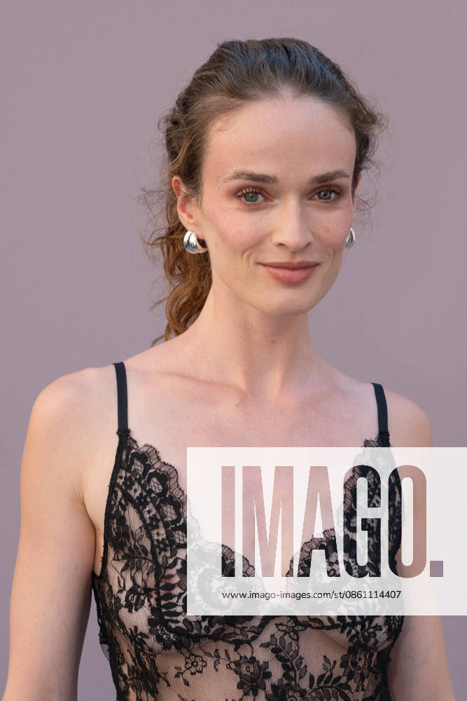 PFW - Zuhair Murad Photocall Anaelle Duguet attending the Zuhair Murad Haute Couture Fall Winter 2026 2027 show as part of Paris Fashion Week in Paris, France on July 08, 2026. Photo by Laurent Zabulon ABACAPRESS.COM Paris