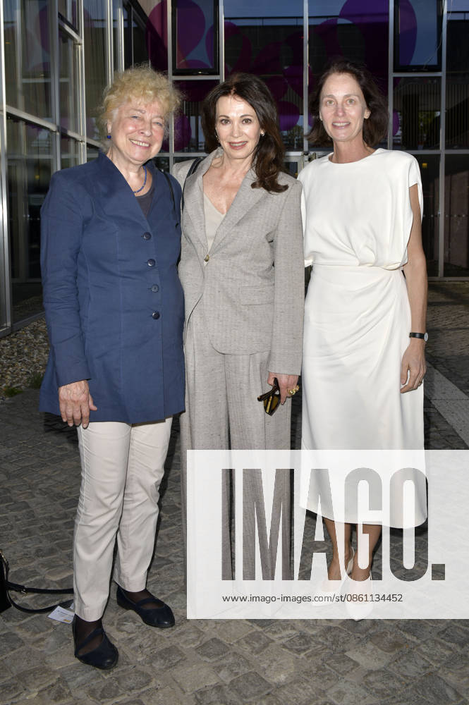 Gesine Schwan, Iris Berben, and Katarina Barley at the ASB Summer Festival and the 2026 Annemarie Renger Prize award ceremony for Iris Berben at the Haus der Kulturen der Welt in Berlin, July 8, 2026 Foto:xM.xBehrensx xFuturexImagex asb_6704