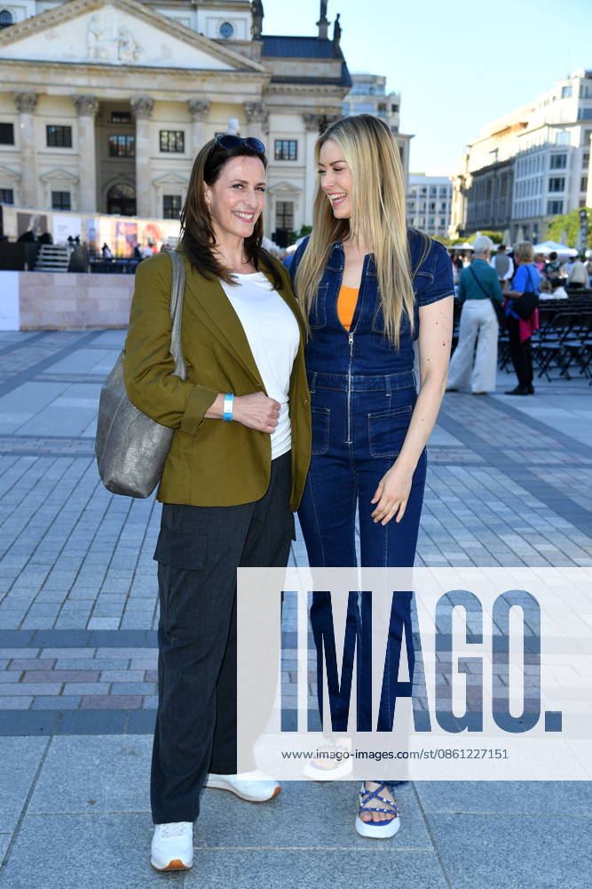Classic Open Air Berlin: Ulrike Frank and Nina Ensmann at the Classic Open Air on the Gendarmenmarkt in Berlin on July 9, 2026