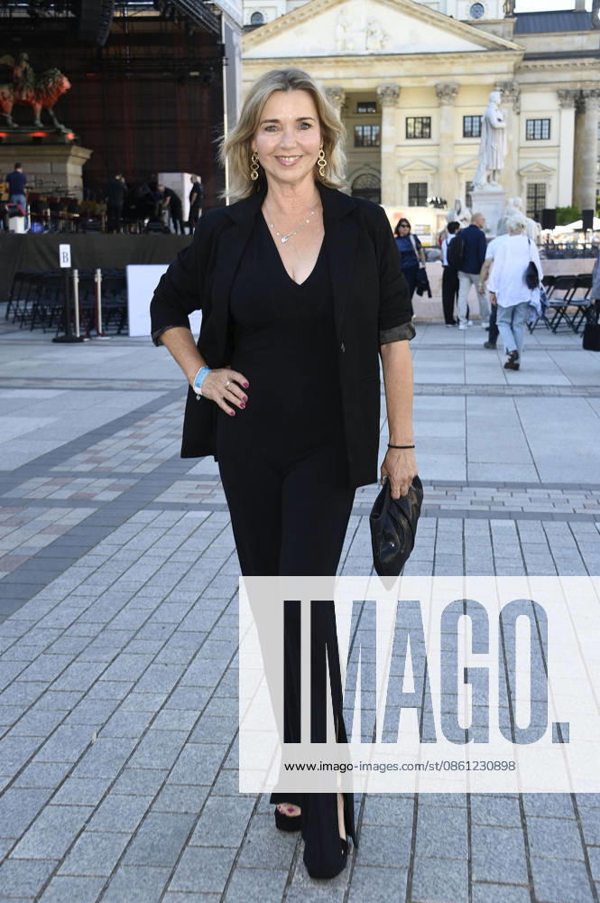 Tina Ruland at the opening of the Classic Open Air 2026 with the Konzerthaus Orchestra, conducted by Joana Mallwitz and featuring star pianist Hayato Sumino, at the Gendarmenmarkt in Berlin, July 9, 2026 Foto:xN.xKubelkax xFuturexImagex classic_6705