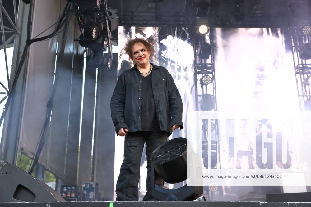 The Cure, singer Robert Smith, live in concert at the Parkbühne Wuhlheide, Berlin, Berlin