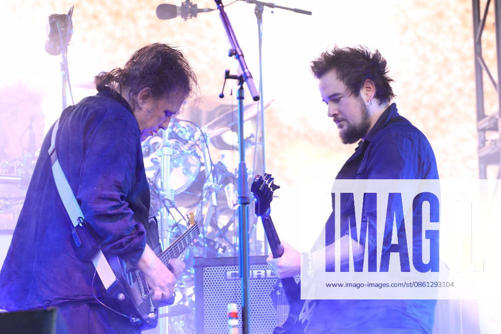 The Cure, singer Robert Smith, live in concert at the Parkbühne Wuhlheide, Berlin, Berlin