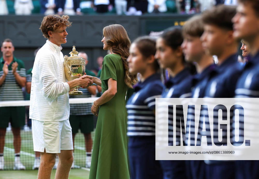 The Prince and Princess of Wales Attend the Gentlemans Singles Final 12 07 2026. Wimbledon, UK. The Princess of Wales, Patron of the All England Lawn Tennis and Croquet Club, congratulates Jannik Sinner, winner of the Gentlemen s Singles Final of The Championships, Wimbledon., Credit:Andrew Parsons Kensington Palace B66 Avalon United Kingdom, England, Wimbledon