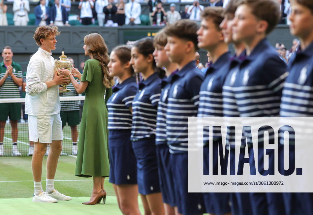 The Prince and Princess of Wales Attend the Gentlemans Singles Final 12 07 2026. Wimbledon, UK. The Princess of Wales, Patron of the All England Lawn Tennis and Croquet Club, congratulates Jannik Sinner, winner of the Gentlemen s Singles Final of The Championships, Wimbledon., Credit:Andrew Parsons Kensington Palace B66 Avalon United Kingdom, England, Wimbledon