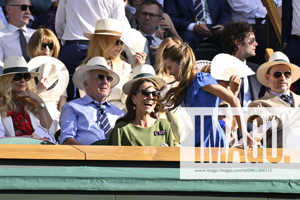 Tennis - Wimbledon 2026 - ITF - The Championships - 12 07 2026 - Tennis - Wimbledon 2026 - ITF - The Championships - 12 07 2026 - Royal box - Kate Princesse de Galles et Charlotte London