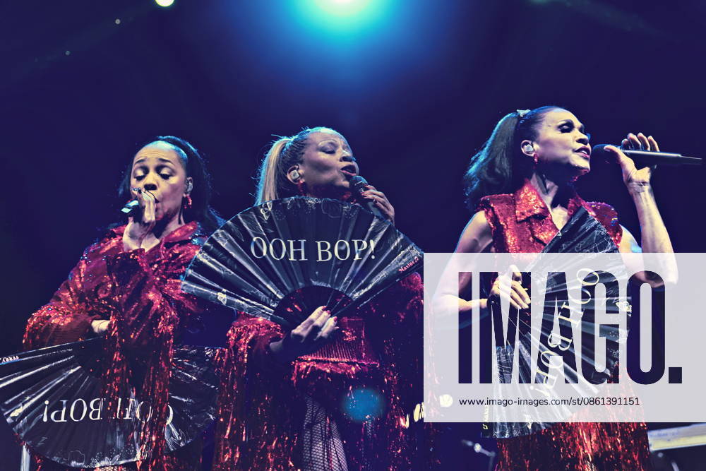 EN VOGUE, live concert at the Uber Eats Music Hall, Berlin, singer, music, featuring Cindy Herron, Terry Ellis, Maxine Jones, Rhona Bennett, Berlin