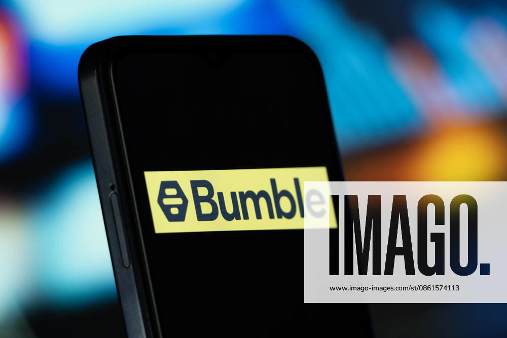 Dhaka, Bangladesch- 10. Juni 2026: Bumble-Logo wird auf einem Smartphone gesehen. Dhaka, Bangladesh- 10 June 2026: Bumble logo is seen on a smartphone. (License=RM)