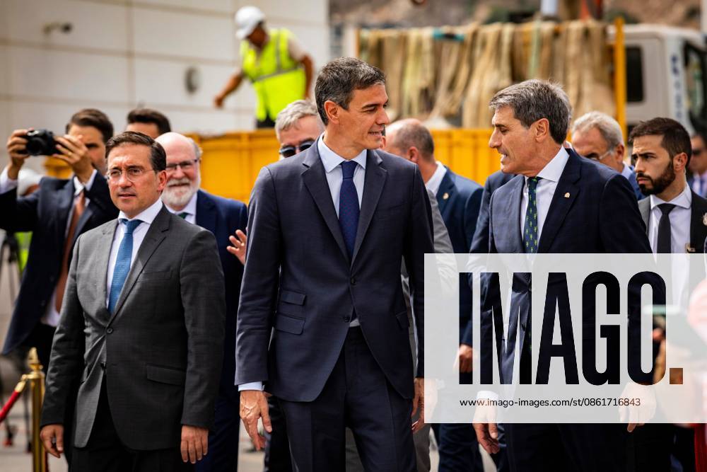 Ceremony Marks Removal of Gibraltar-Spain Border Fence LA L�NEA DE LA CONCEPCION, Spain July 15, 2026: Spanish Prime Minister Pedro Sanchez, Spanish Foreign Minister Josà Manuel Albares and Gibraltar Chief Minister Fabian Picardo attend a ceremony marking the demolition of the border fence between Spain and Gibraltar in La Linea de la Concepcion on July 15, 2026. The event follows the implementation of an agreement eliminating passport controls between Gibraltar and Spain. La Linea de la Concepcion Spain