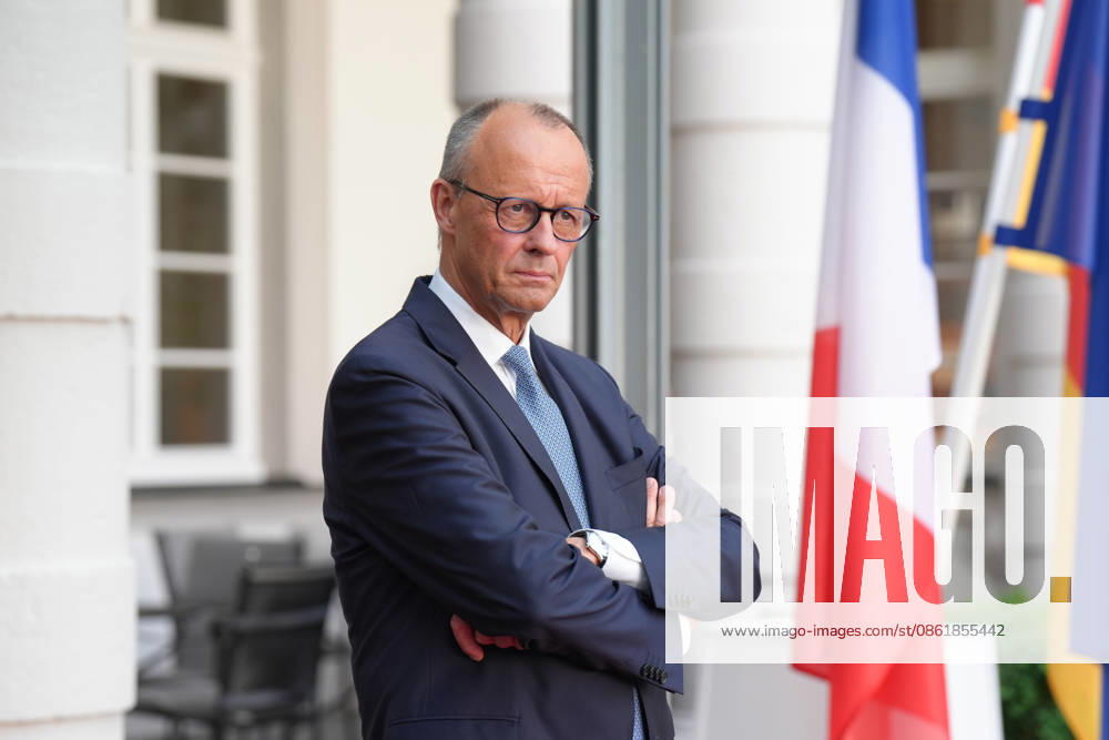 Visit by the French President to Federal Chancellor Merz in Bensberg; a portrait of Federal Chancellor Friedrich Merz before welcoming French President Macron, Bensberg, July 16, 2026, Bensberg, North Rhine-Westphalia, Germany
