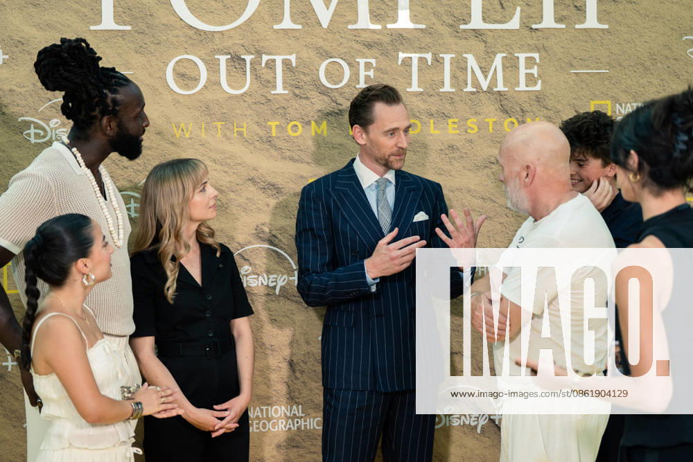 Entertainment Themen der Woche KW29 July 16, 2026, London, United Kingdom: (L to R) Theo Ogundipe, Madeleine Walker, Tom Hiddleston, Barry Aird, Frankie Treadaway and Buket Komur attend the Pompeii: Out Of Time Premiere at The British Museum. London United Kingdom - ZUMAs197 20260716_aaa_s197_327
