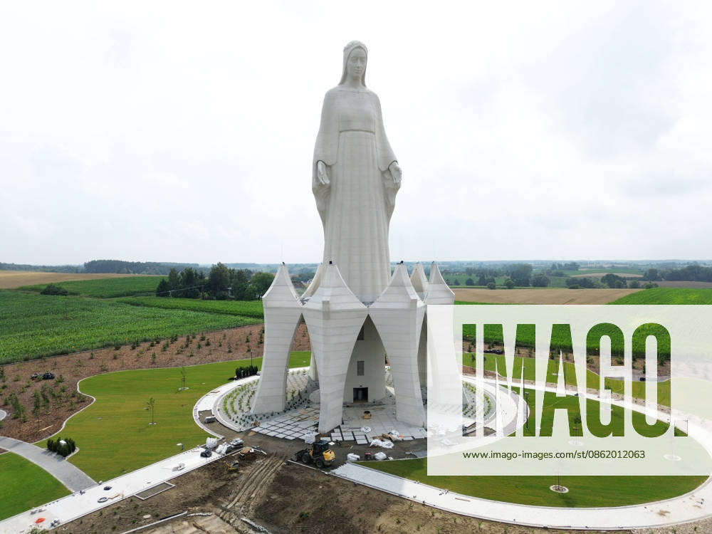 Europe s tallest Virgin Mary statue to open on August Photo: Wojciech Olkusnik East News, Construction of a 55-meter statue of the Virgin Mary in Konotopie (Kuyavian-Pomeranian Voivodeship, Poland) is nearing completion, 18th July 2026. The project is being financed by billionaire Roman Karkosik, and the design was created by sculptor Adam Jakub Matejkowski. The monument will be taller than the Christ the Redeemer statue in Rio de Janeiro (38.5 meters) and the Christ the King statue in Swiebodzin. The unveiling of the statue is scheduled for August 15, on the Feast of the Assumption of Mary. EN_01680773_0068