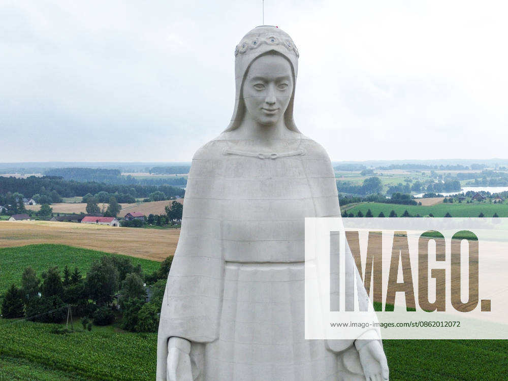 Europe s tallest Virgin Mary statue to open on August Photo: Wojciech Olkusnik East News, Construction of a 55-meter statue of the Virgin Mary in Konotopie (Kuyavian-Pomeranian Voivodeship, Poland) is nearing completion, 18th July 2026. The project is being financed by billionaire Roman Karkosik, and the design was created by sculptor Adam Jakub Matejkowski. The monument will be taller than the Christ the Redeemer statue in Rio de Janeiro (38.5 meters) and the Christ the King statue in Swiebodzin. The unveiling of the statue is scheduled for August 15, on the Feast of the Assumption of Mary. EN_01680773_0080