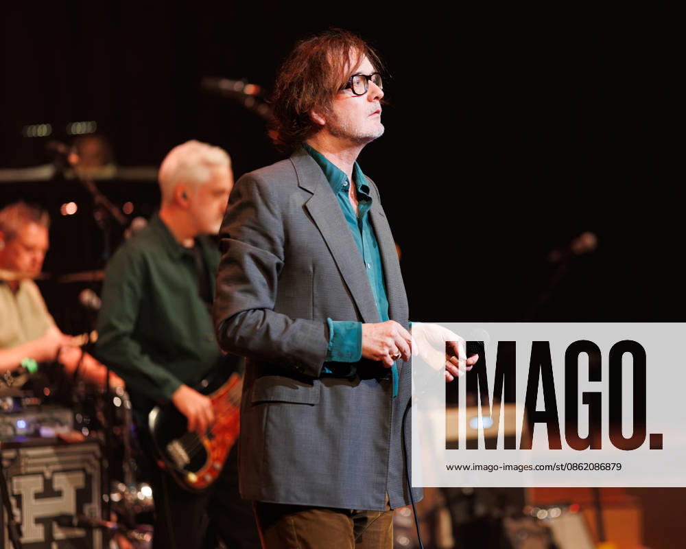 Pulp performing live at The Royal Festival Hall, London, UK on 18th July 2026 Singer Jarvis Cocker of UK rock band Pulp performing live at the Royal Festival Hall, London, UK on 18th July 2026, Credit:Manuela Langotsch Avalon United Kingdom, London, Royal Festival Hall