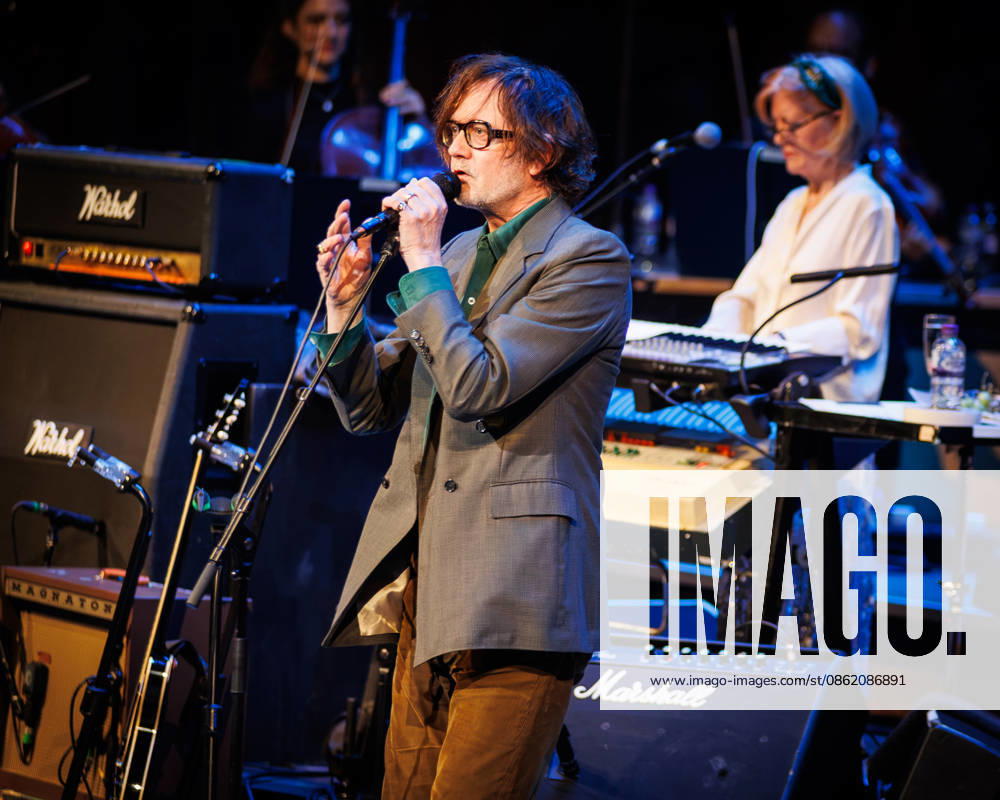 Pulp performing live at The Royal Festival Hall, London, UK on 18th July 2026 Singer Jarvis Cocker of UK rock band Pulp performing live at the Royal Festival Hall, London, UK on 18th July 2026, Credit:Manuela Langotsch Avalon United Kingdom, London, Royal Festival Hall