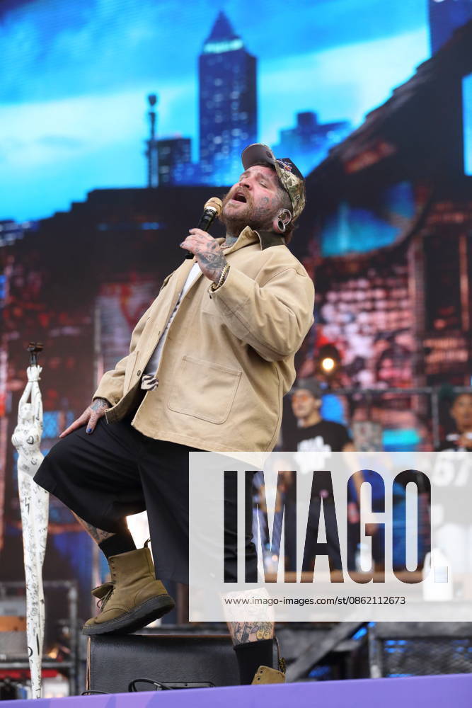 Jaten Collin Dimsdale, aka Teddy Swims, at the Lollapalooza Festival in Berlin s Olympic Park, July 19, 2026 Lollapalooza Berlin 2026