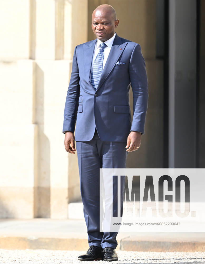 Emmanuel Macron - Brice Oligui Nguema meeting in Paris PARIS, FRANCE - JULY 20: Brice Oligui Nguema, President of Gabon, arrives to meet French President Emmanuel Macron (not pictured) at the Elysee Presidential Palace in Paris, France on July 20, 2026. Mustafa Yalcin Anadolu Paris France. Editorial use only. Please get in touch for any other usage.