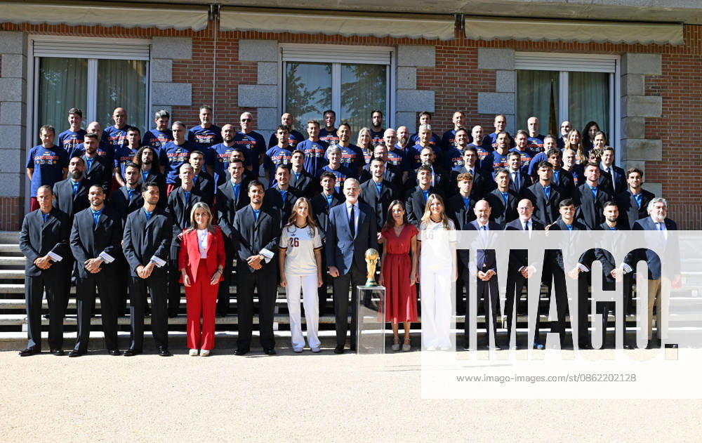 The Royal Family holds an audience with the Spanish National Soccer Team, winner of the 2026 FIFA World Cup. Their Majesties King Felipe VI and Queen Letizia, Princess Leonor and Infanta Sofía, along with the Spanish National Soccer Team after it was crowned winner of the FIFA World Cup against Argentina on July 20, 2026, in Madrid, Spain. The King and Queen, along with their two daughters, host the Spanish National Soccer Team at the Zarzuela Palace after their victory the previous day in New York against the Argentine National Team. This event marks the start of a series of official and public celebrations, culminating with La Roja in the Plaza de Cibeles presenting the title to the fans. SOCCER PEOPLE WORLD CUP José Spain