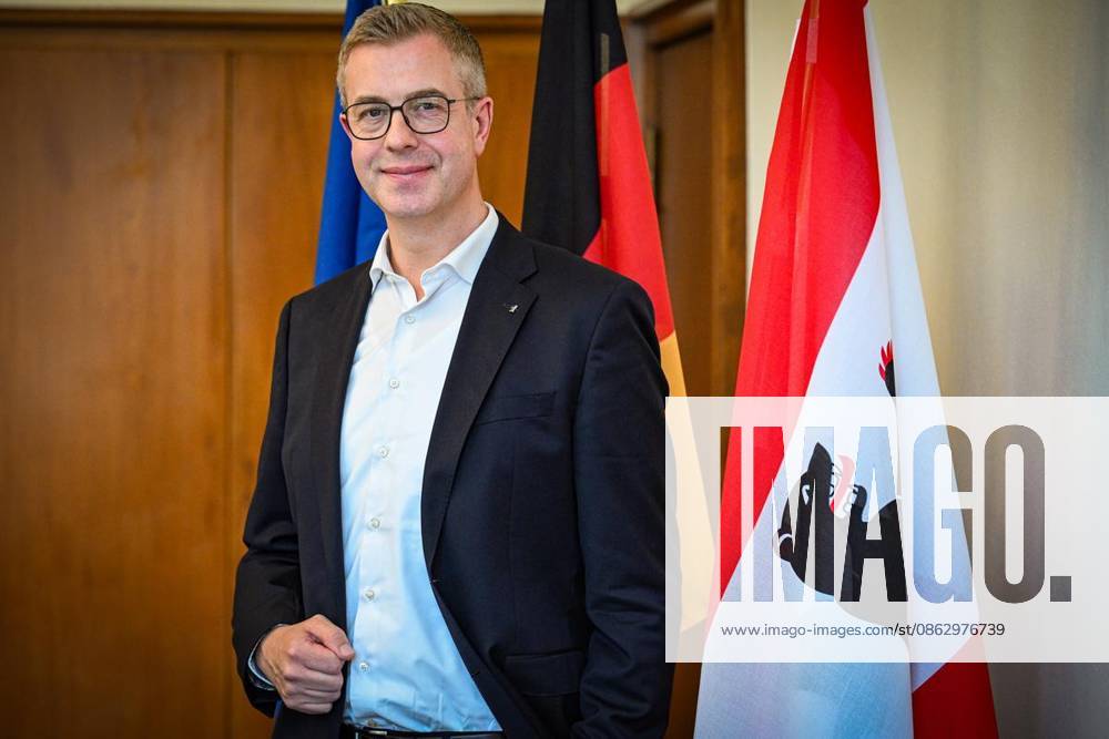 Interview with Stefan Evers, CDU ** ** **Stefan Evers, CDU, Senator for Finance and mayoral candidate, photographed on July 29, 2026, in Berlin Berlin Berlin Berlin Copyright MaurizioxGambarini
