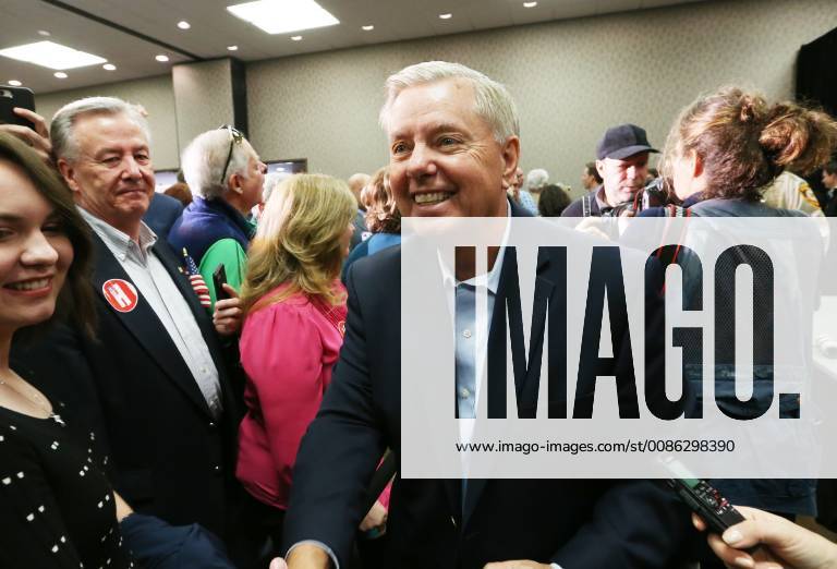 U.S. Senator Lindsey Graham (R-SC) greets supporters after speaking at a rally for Missouri Attorney General Josh Hawley in Chesterfield, Missouri on October 29, 2018. Hawley is running for the U.S. Seante seat now held by Claire McCaskill. The U.S. Senate race in Missouri is considered to be one of the most costly and tighest in the United States. SLP2018102904 BILLxGREENBLATT