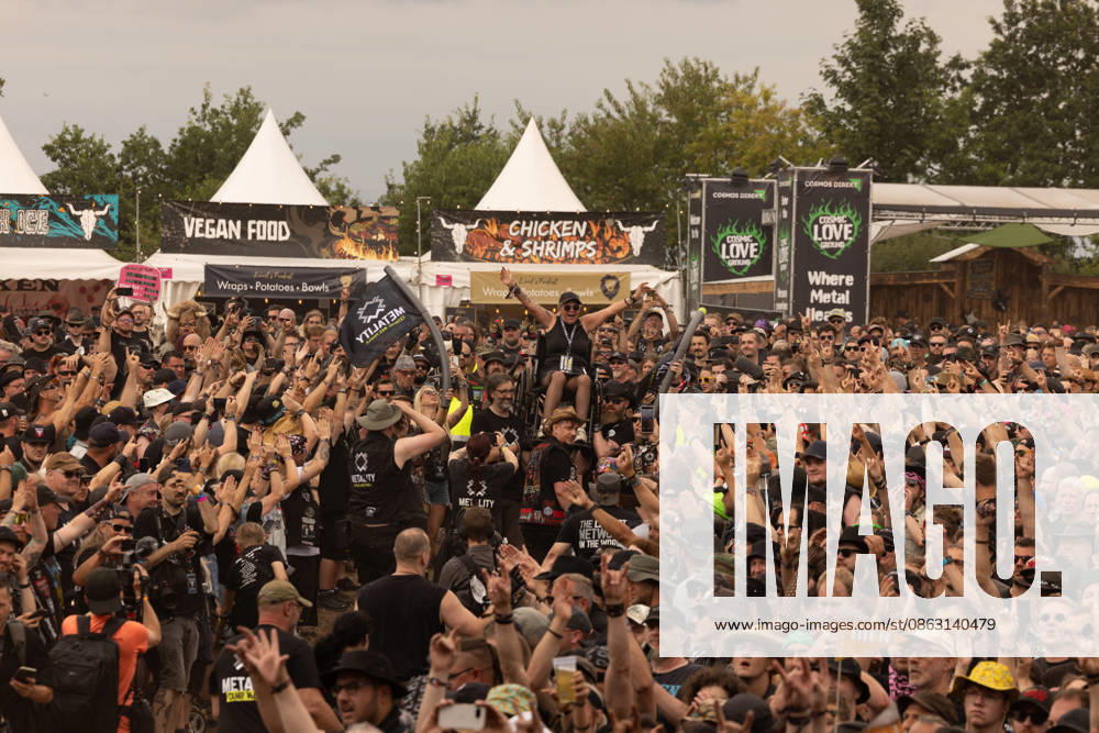 The 35th Wacken Open Air: Friday, Headliner Day, and Friday is Flyday, when people with disabilities—including those in wheelchairs—crowd-surfed. With temperatures that were almost mild, Friday at the Wacken Open Air once again broke all records. All day long, fans waited not only for Judas