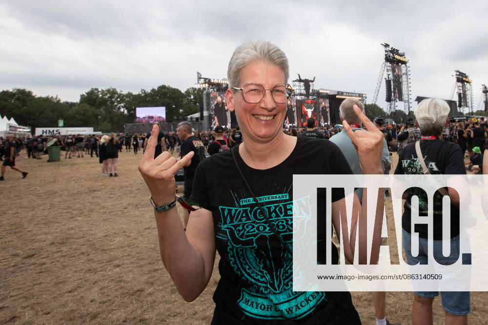 The 35th Wacken Open Air: Friday, Headliner Day. With temperatures that were almost mild, Friday at the Wacken Open Air once again broke all records. All day long, fans waited not only for Judas Priest, but also for Hatbreed and In Flames, Danko Jones and other bands made the infield and