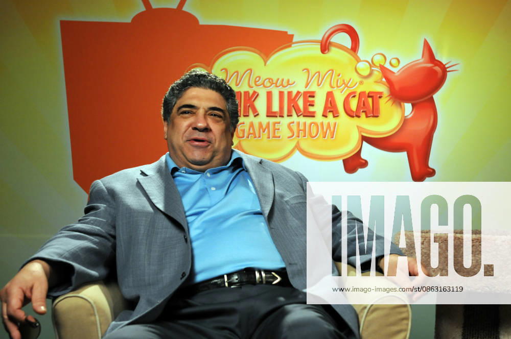 FILE PHOTO** Actor Vincent Pastore died today at the age of 80...New York, NY-6 21 08--New Yorkers (and Their Cats) Auditioned To Be on Ã¢â‚¬oeThe Meow Mix Game ShowÃ¢â‚¬Â?Ã¢â‚¬?the WorldÃ¢â‚¬â ¢s First Game Show to Test How Well People Can Think Like Their Cat. The producers of The Meow Mix Game Show were in town for two days looking for the purrfect cat-testants to appear on the worldÃ¢â‚¬â ¢s first game show to test how well people can think like their cat. The 30-minute program, in which cats and their humans will compete as a team, will air on Game Show Network (GSN) on November 15, 2008. ..The audition process included a quiz (for people) on general feline knowledge, as well as a Holly - ZUMAr334 20080621_znp_r334_003