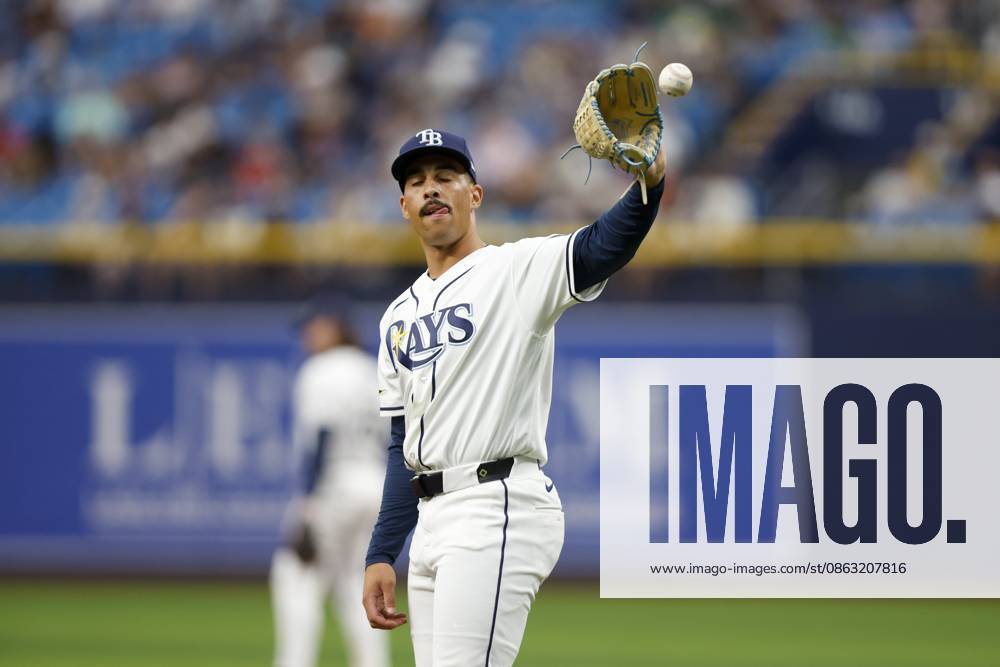 Tampa Bay Rays Pitcher Alex Cook (54) receives a ball while on the mound against the Chicago White Sox during the eighth inningon Sunday, Aug. 2, 2026 in St. Petersburg. St. Petersburg USA - ZUMAs70_ 20260802_zan_s70_014