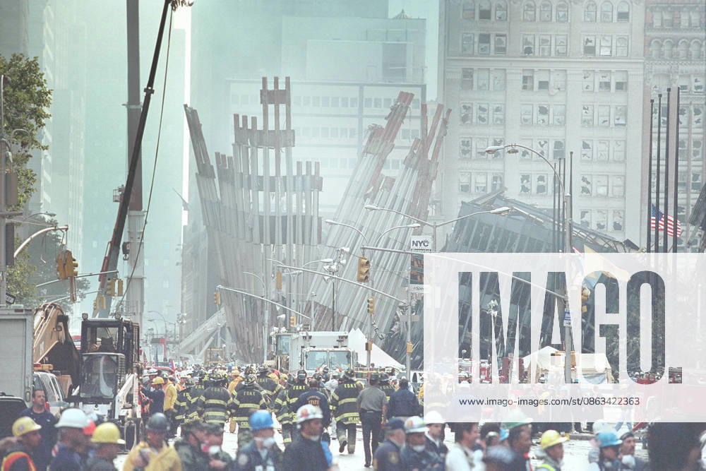 World Trade Center disaster site during U.S. President George W. Bush s visit, Financial District, Manhattan, New York City, New York, USA, Paul Morse, George W. Bush White House Photo Office