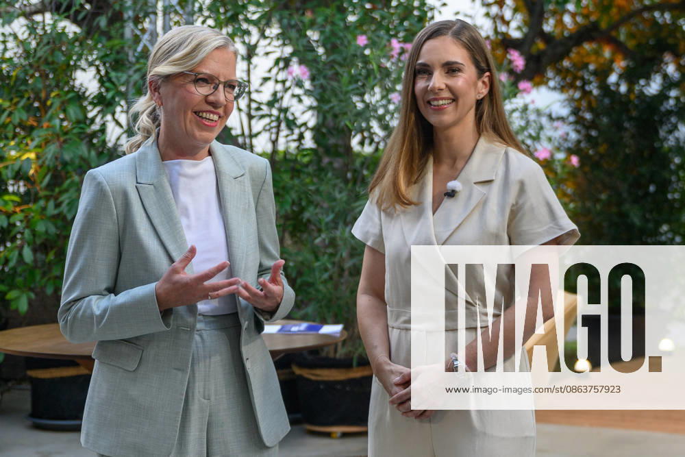 Â photonews at Martin Juen, Vienna, August 10, 2026 ORF Summer Interview 2026 with the Federal Spokesperson of the Austrian Greens PHOTO Federal Spokesperson of the Austrian Greens Leonore Gewessler and host Simone Stribl ORF ORF Summer Interview 2026 with the Federal Spokesperson
