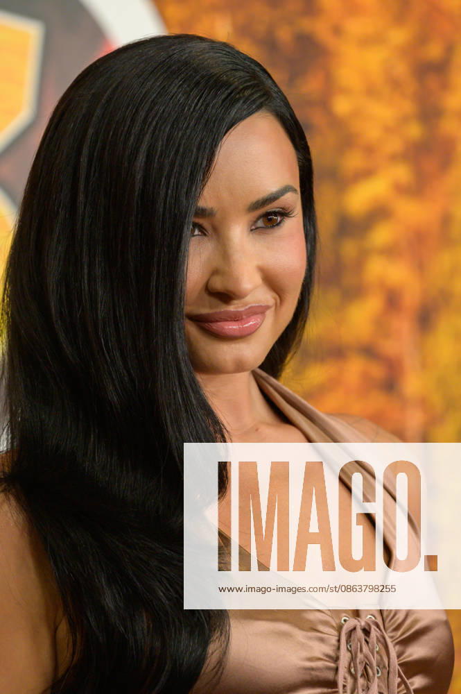 BURBANK, USA, August 10, 2026: Demi Lovato at the world premiere of Disney s *Camp Rock 3* at the Walt Disney Studio Lot. Photo by Paul Smith, Featureflash 458817, August 10, 2026, Burbank, CA
