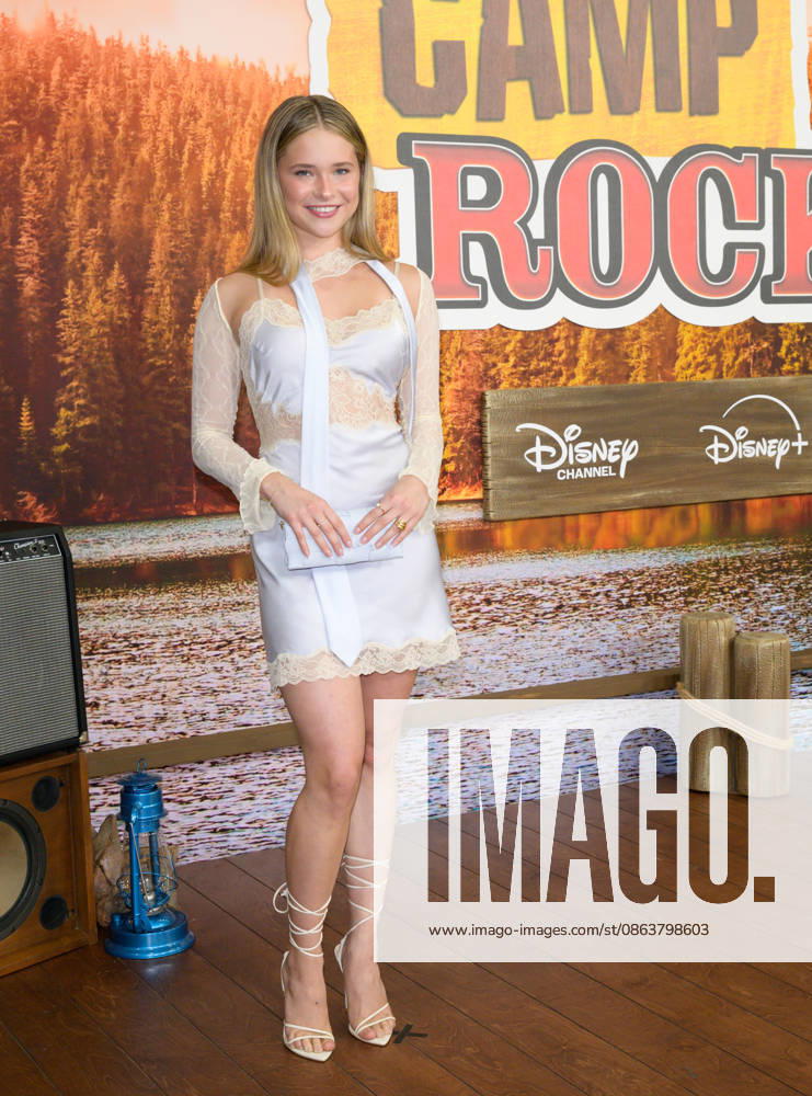 BURBANK, USA, August 10, 2026: Ora Duplass at the world premiere of Disney s *Camp Rock 3* at the Walt Disney Studio Lot. Photo by Paul Smith, Featureflash 458817, August 10, 2026, Burbank, CA