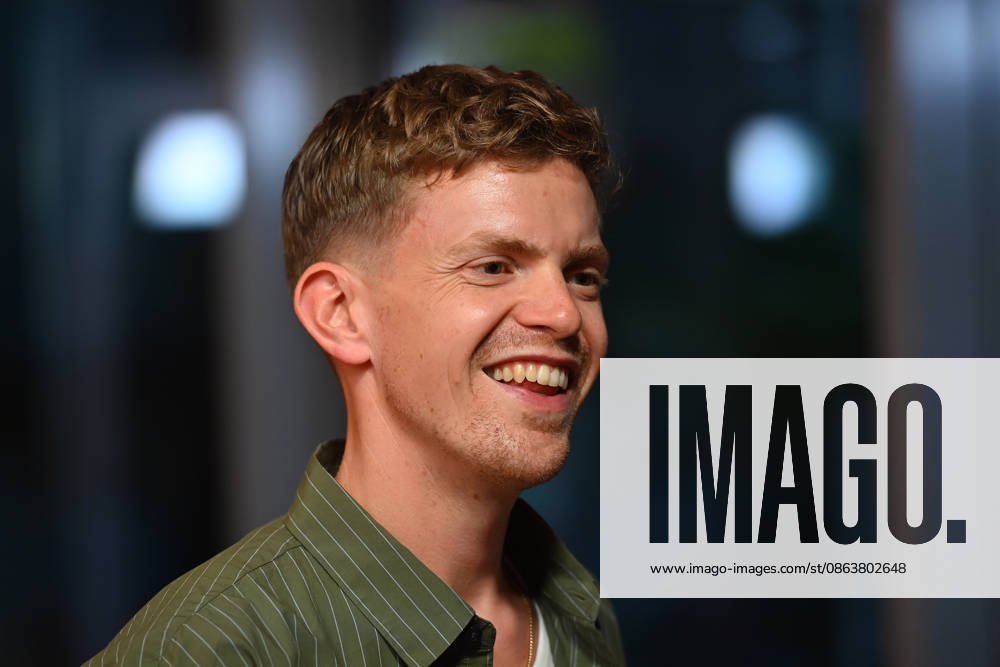 Ferdinand HOFER, actor; still photo, cropped single shot, portrait; World Premiere of *STECKERLFISCHFIASKO* on August 10, 2022, at the Mathäuser Kino in Munich; Red Carpet
