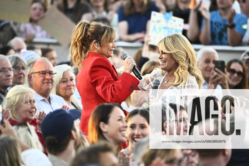 STOCKHOLM, SWEDEN 20260811 Lena Philipsson and host Pernilla Wahlgren during the season s final episode of *Allsang pa Skansen* on Tuesday evening STOCKHOLM SWEDEN