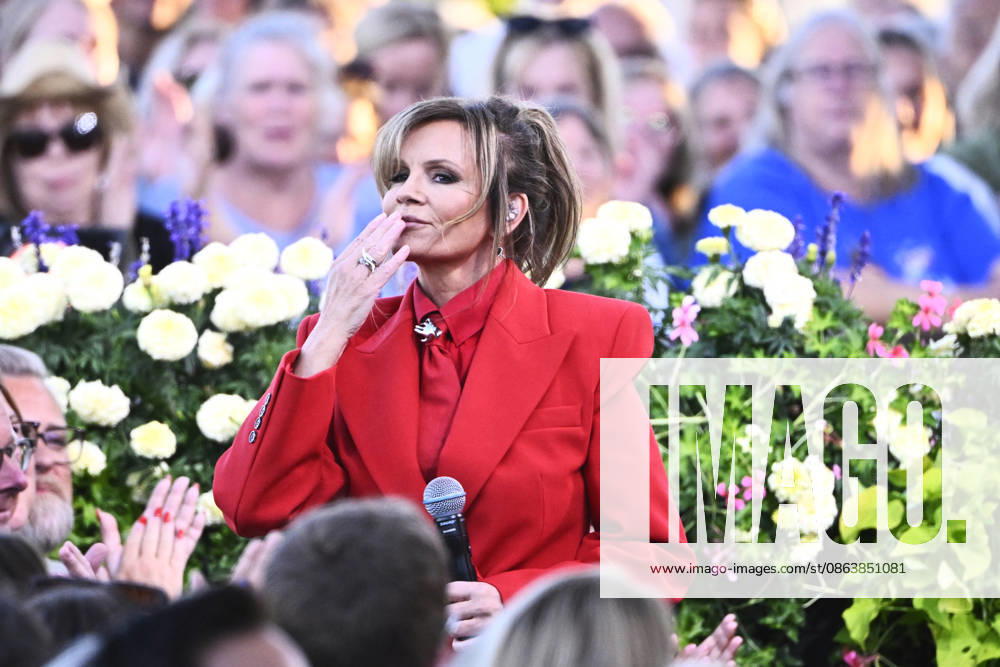 STOCKHOLM, SWEDEN 20260811 Lena Philipsson performs during the season s final Allsang pa Skansen on Tuesday evening STOCKHOLM SWEDEN
