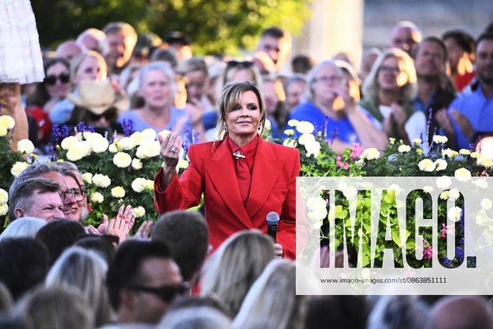 STOCKHOLM, SWEDEN 20260811 Lena Philipsson performs during the season s final Allsang pa Skansen on Tuesday evening STOCKHOLM SWEDEN